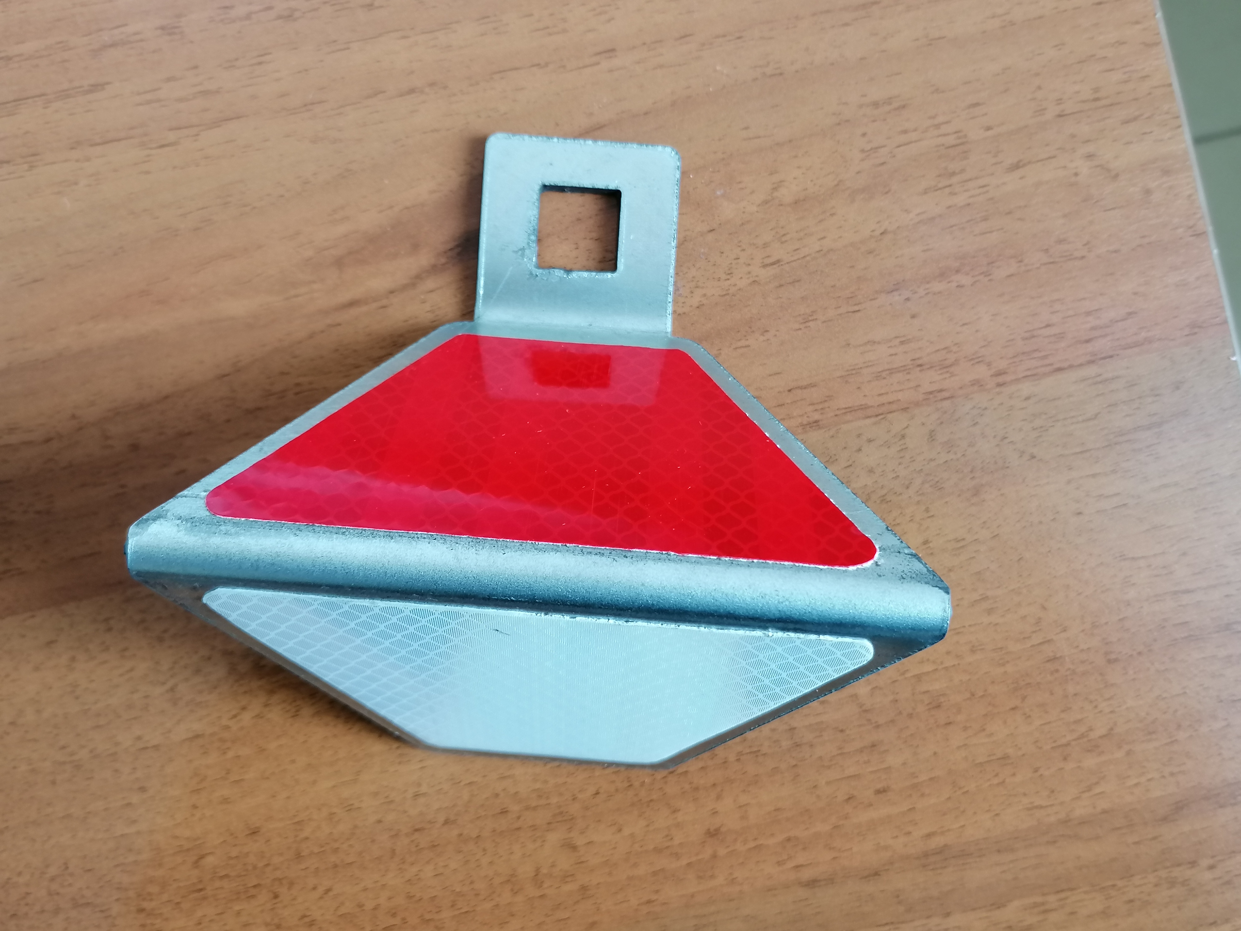 Световозвращатель дорожный кд4-1. Кд 5 размеры. Кд-5 световозвращатель. Катафот hc-pj-195-4. Световозвращатель кд5-бк2.